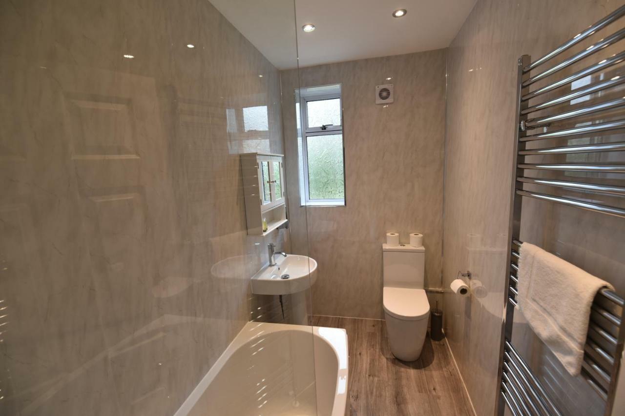 אדינבורו Sighthill 3 Bedrooms With Private Garden מראה חיצוני תמונה